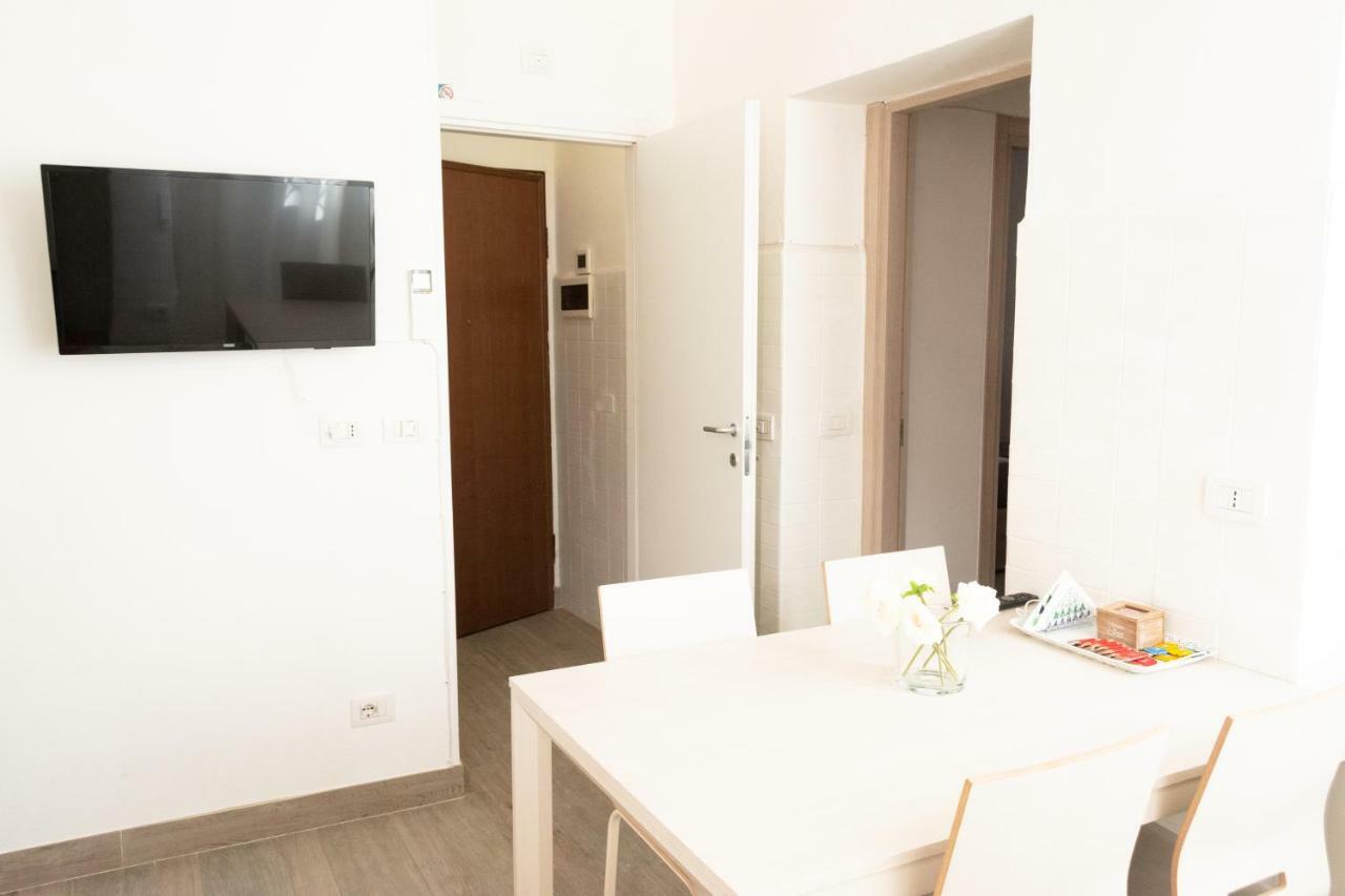Apartments Porta Venezia - Milan Downtown Milão Exterior foto